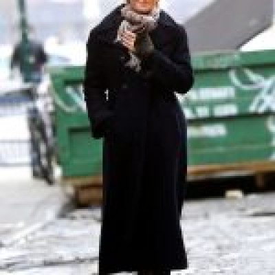 American Actress Street Style Uma Thurman Coat