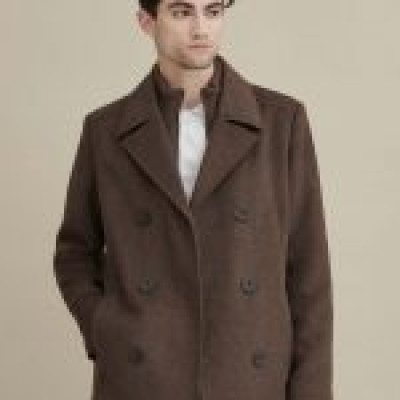 Versatile Men’s Brown Wool PeaCoat